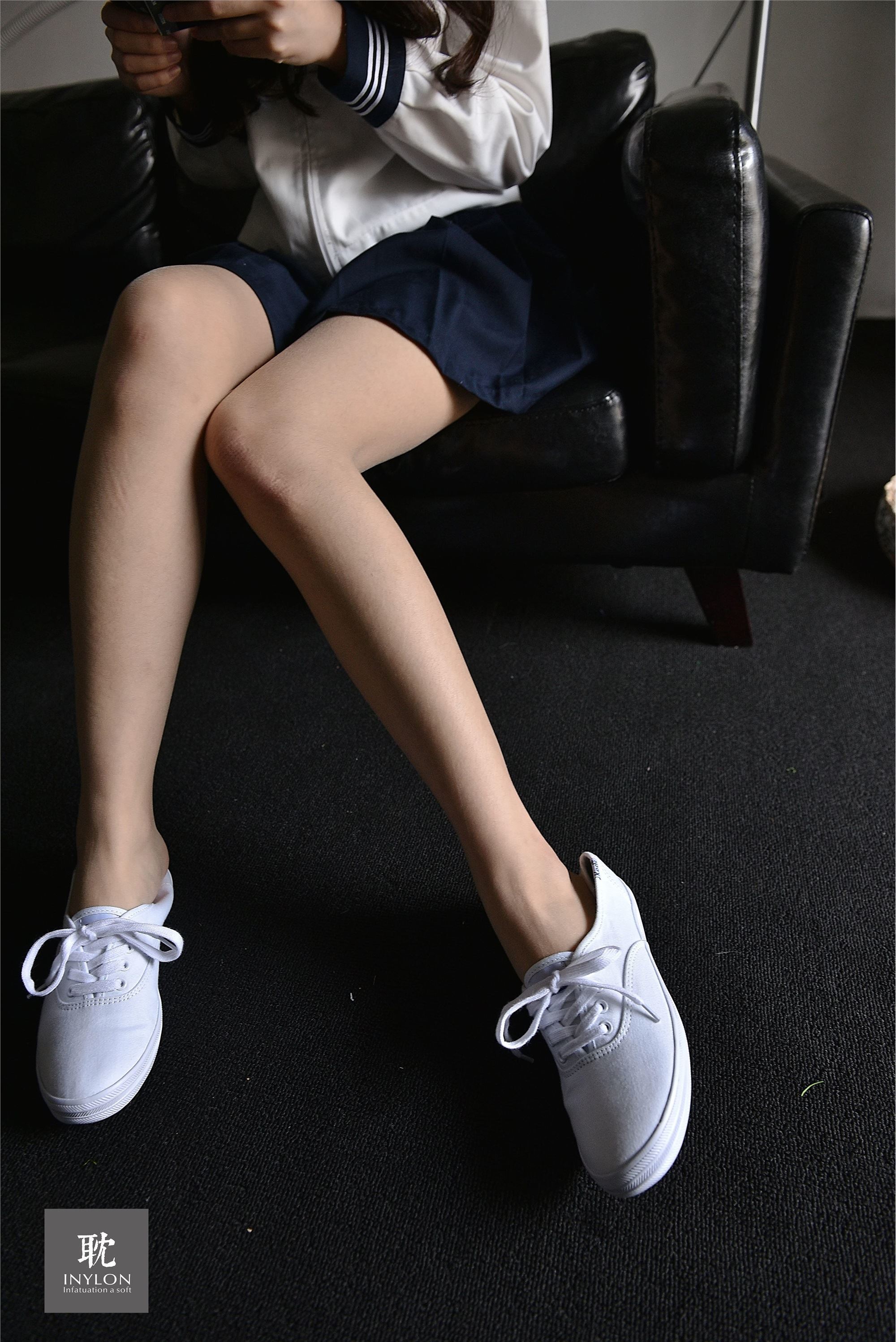 IESS异思趣向《普惠集240》- 模特：幸子《另类原光高反差运动丝》